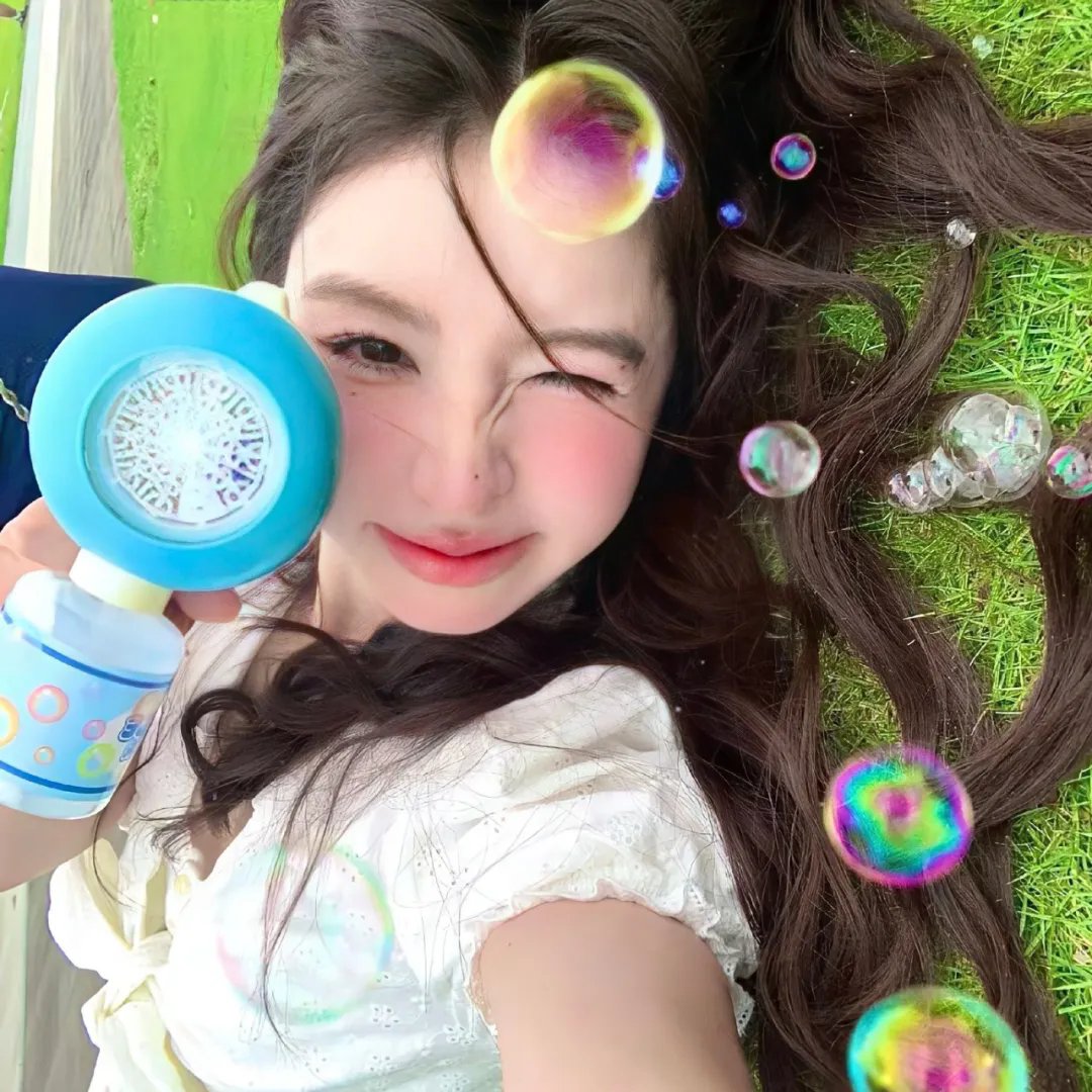 所爱非人 海报